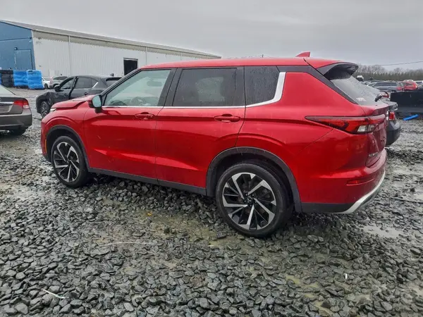 JA4J3UA80NZ024769 2022 MITSUBISHI OUTLANDER - Image 2