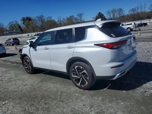 JA4J3UA80PZ017484 2023 MITSUBISHI OUTLANDER - Image 2