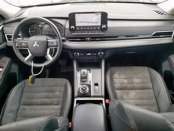 JA4J3UA80PZ018781 2023 MITSUBISHI OUTLANDER - Image 8