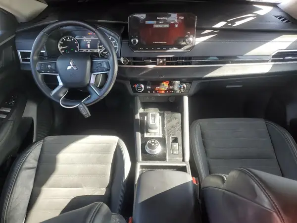 JA4J3UA80PZ038173 2023 MITSUBISHI OUTLANDER - Image 8