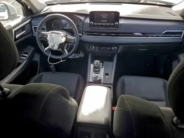 JA4J3UA80RZ030870 2024 MITSUBISHI OUTLANDER - Image 8