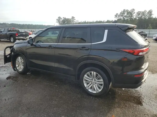 JA4J3UA80RZ031775 2024 MITSUBISHI OUTLANDER - Image 2