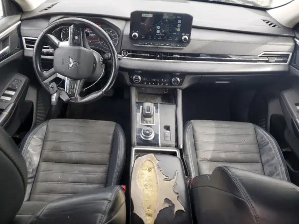 JA4J3UA81NZ082924 2022 MITSUBISHI OUTLANDER - Image 8