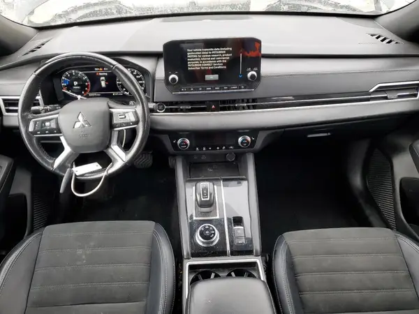 JA4J3UA81PZ059713 2023 MITSUBISHI OUTLANDER - Image 8