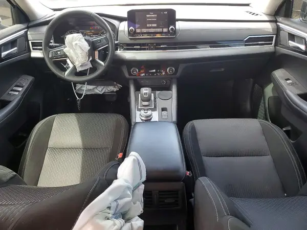 JA4J3UA81RZ057849 2024 MITSUBISHI OUTLANDER - Image 8