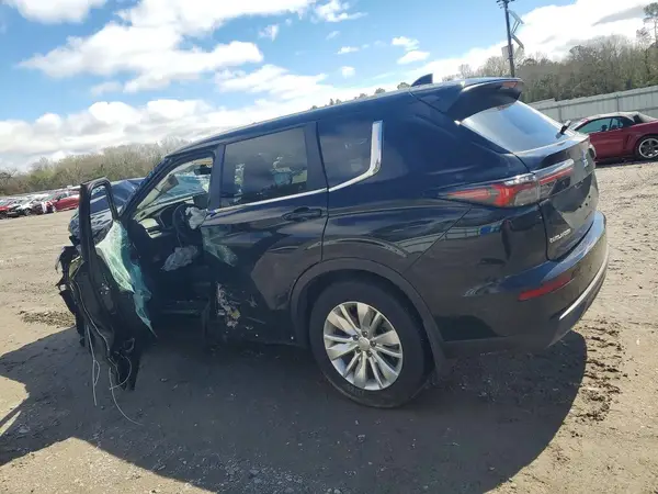 JA4J3UA81SZ024520 2025 MITSUBISHI OUTLANDER - Image 2