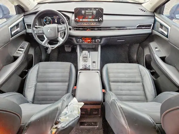 JA4J3UA82NZ011442 2022 MITSUBISHI OUTLANDER - Image 8