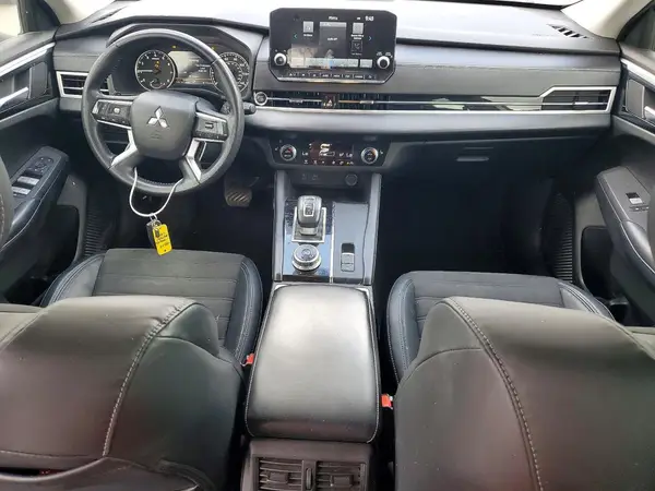 JA4J3UA82PZ011850 2023 MITSUBISHI OUTLANDER - Image 8