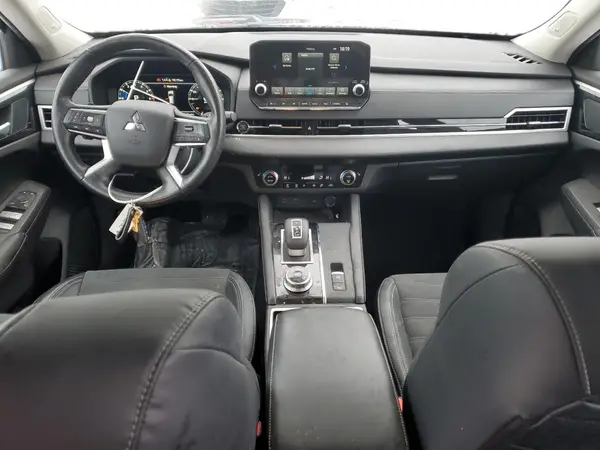 JA4J3UA83NZ011692 2022 MITSUBISHI OUTLANDER - Image 8