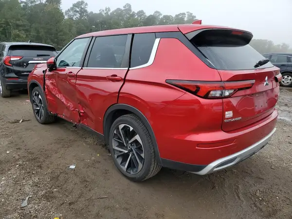 JA4J3UA83NZ021462 2022 MITSUBISHI OUTLANDER - Image 2