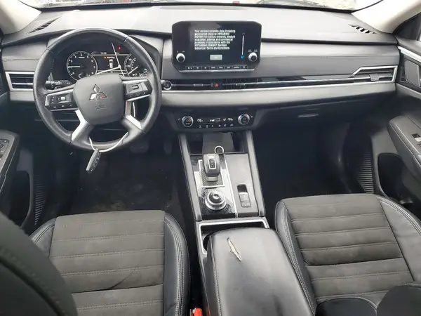 JA4J3UA83PZ011162 2023 MITSUBISHI OUTLANDER - Image 8