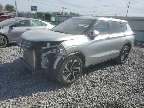 JA4J3UA83PZ024798 2023 MITSUBISHI OUTLANDER - Image 1
