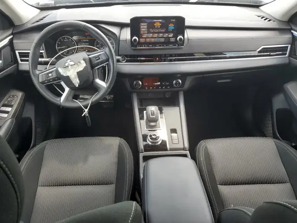 JA4J3UA83RZ005171 2024 MITSUBISHI OUTLANDER - Image 8