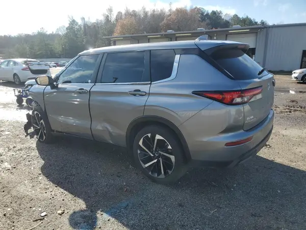 JA4J3UA84NZ024032 2022 MITSUBISHI OUTLANDER - Image 2