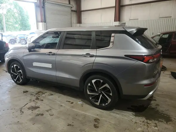 JA4J3UA84NZ031658 2022 MITSUBISHI OUTLANDER - Image 2