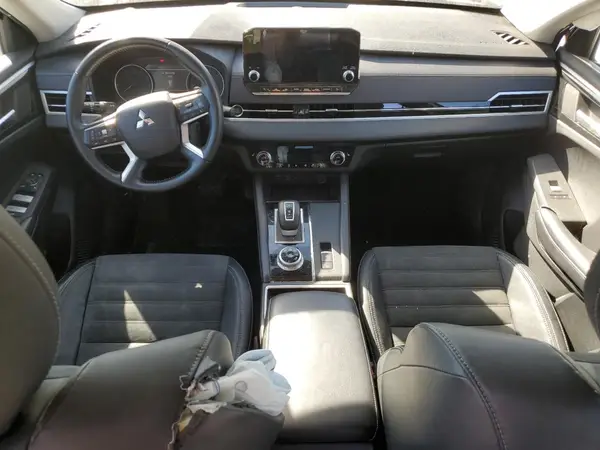 JA4J3UA84NZ087163 2022 MITSUBISHI OUTLANDER - Image 8