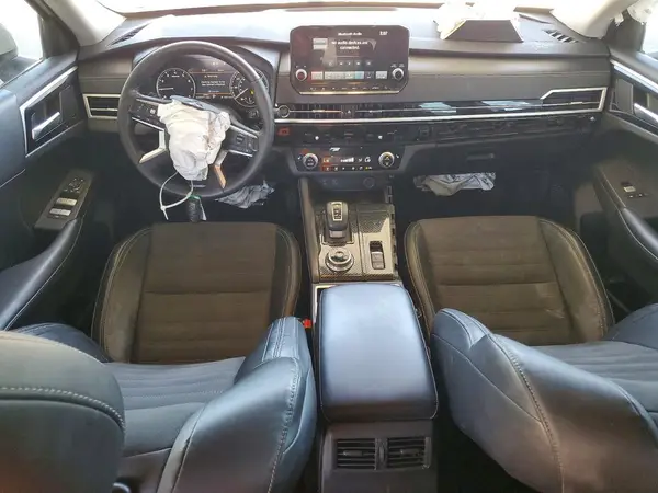 JA4J3UA84PZ038550 2023 MITSUBISHI OUTLANDER - Image 8