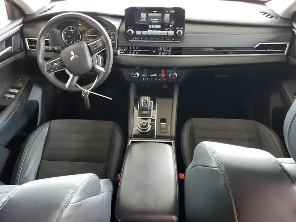 JA4J3UA84PZ044316 2023 MITSUBISHI OUTLANDER - Image 8
