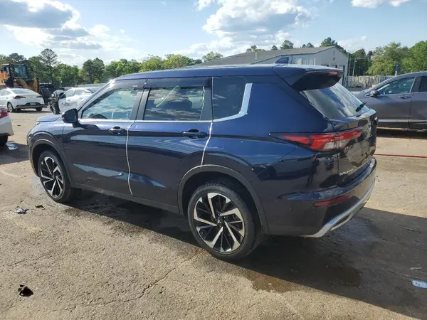 JA4J3UA84PZ056093 2023 MITSUBISHI OUTLANDER - Image 2
