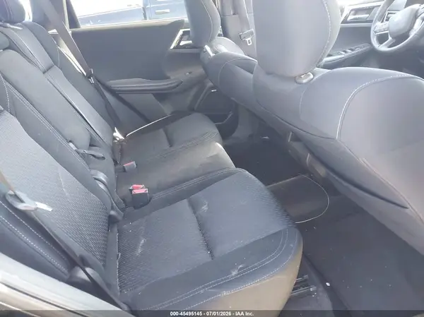 JA4J3UA84SZ021675 2025 MITSUBISHI OUTLANDER - Image 8