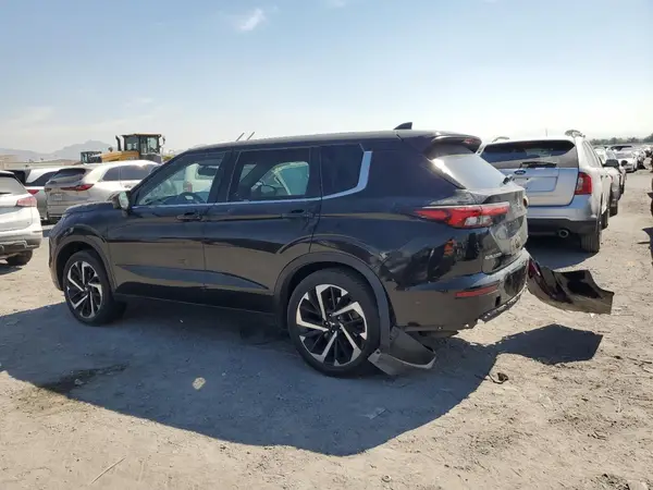 JA4J3UA85NZ034682 2022 MITSUBISHI OUTLANDER - Image 2
