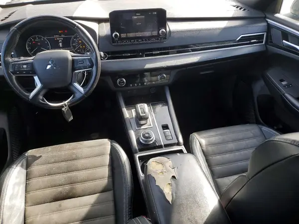 JA4J3UA85NZ090041 2022 MITSUBISHI OUTLANDER - Image 8