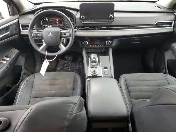 JA4J3UA85PZ018484 2023 MITSUBISHI OUTLANDER - Image 8