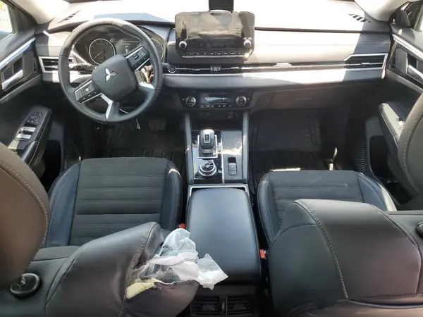 JA4J3UA85PZ040789 2023 MITSUBISHI OUTLANDER - Image 8