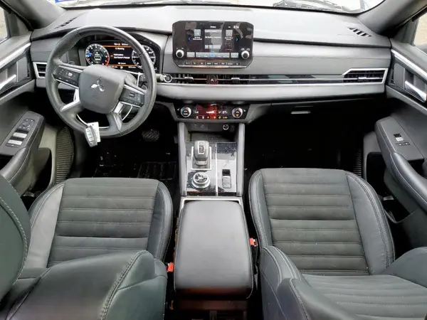 JA4J3UA85PZ048780 2023 MITSUBISHI OUTLANDER - Image 8