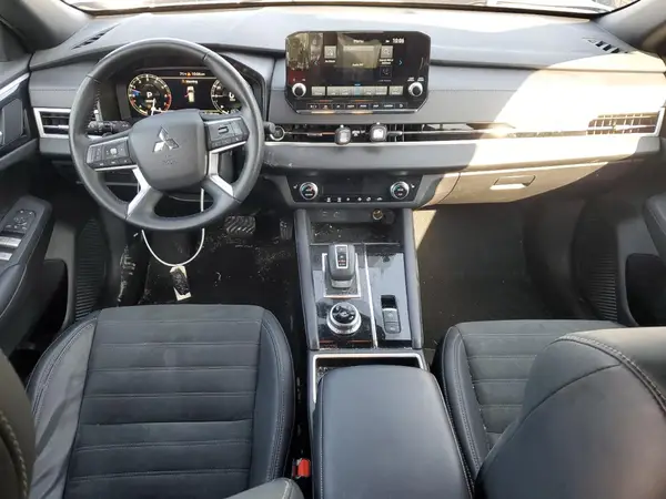 JA4J3UA85PZ055292 2023 MITSUBISHI OUTLANDER - Image 8