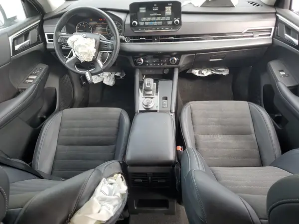 JA4J3UA85PZ059911 2023 MITSUBISHI OUTLANDER - Image 8