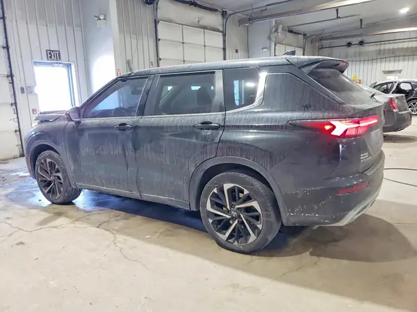 JA4J3UA86NZ013193 2022 MITSUBISHI OUTLANDER - Image 2