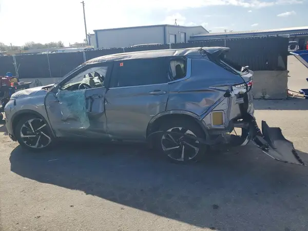 JA4J3UA86PZ013228 2023 MITSUBISHI OUTLANDER - Image 2