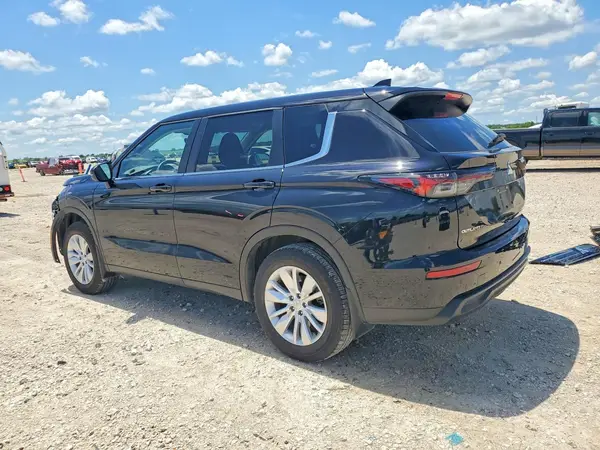 JA4J3UA86SZ055472 2025 MITSUBISHI OUTLANDER - Image 2