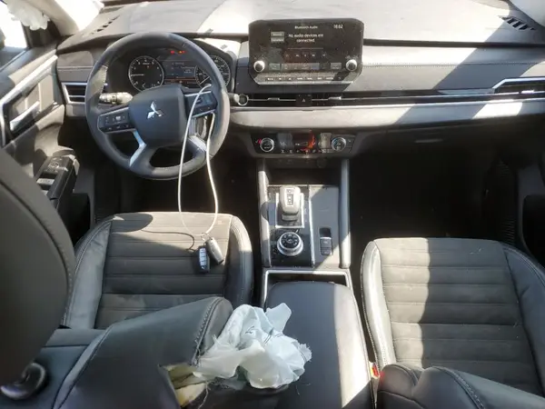 JA4J3UA87NZ027135 2022 MITSUBISHI OUTLANDER - Image 8