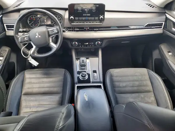 JA4J3UA87PZ016784 2023 MITSUBISHI OUTLANDER - Image 8