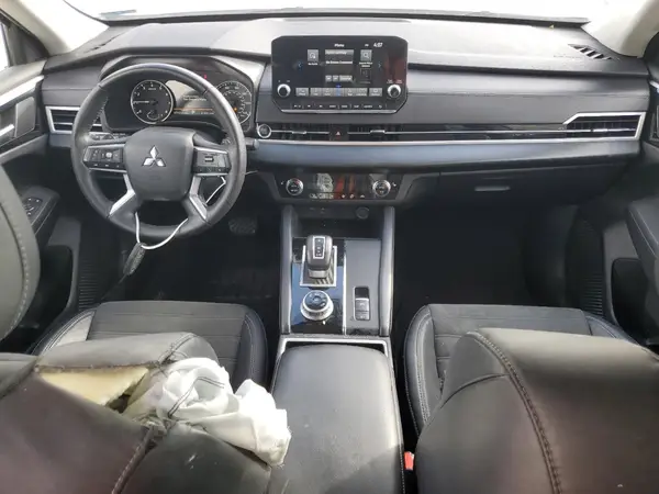JA4J3UA87PZ032788 2023 MITSUBISHI OUTLANDER - Image 8