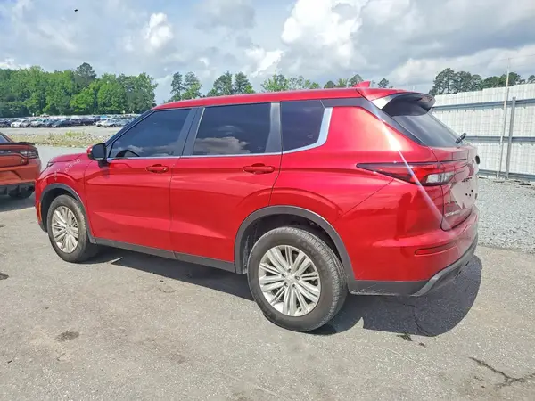 JA4J3UA87RZ064322 2024 MITSUBISHI OUTLANDER - Image 2