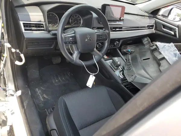 JA4J3UA87RZ072579 2024 MITSUBISHI OUTLANDER - Image 8
