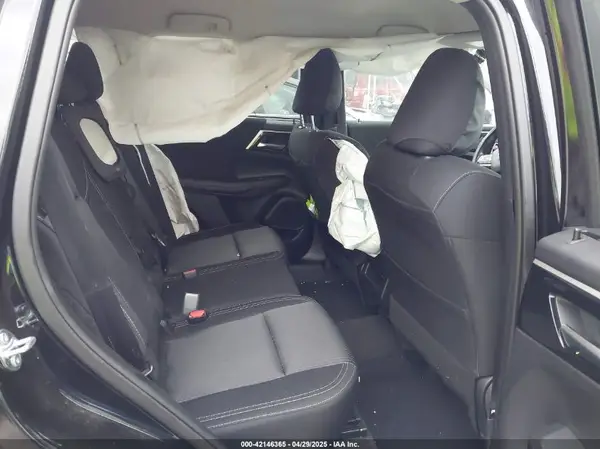 JA4J3UA87RZ073473 2024 MITSUBISHI OUTLANDER - Image 8