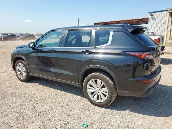 JA4J3UA87SZ021315 2025 MITSUBISHI OUTLANDER - Image 2
