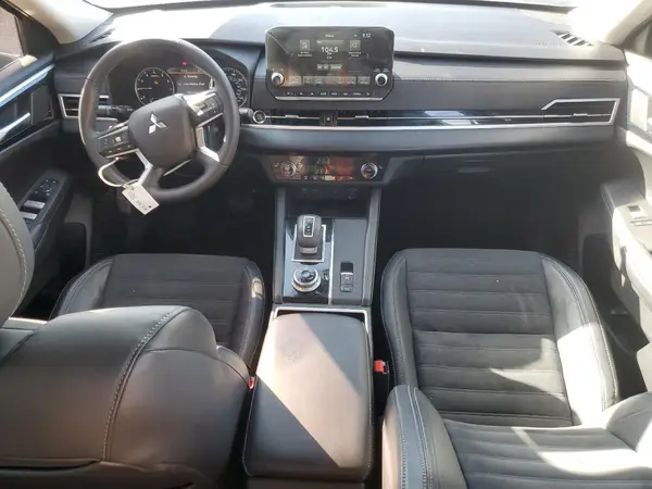 JA4J3UA88NZ022798 2022 MITSUBISHI OUTLANDER - Image 8