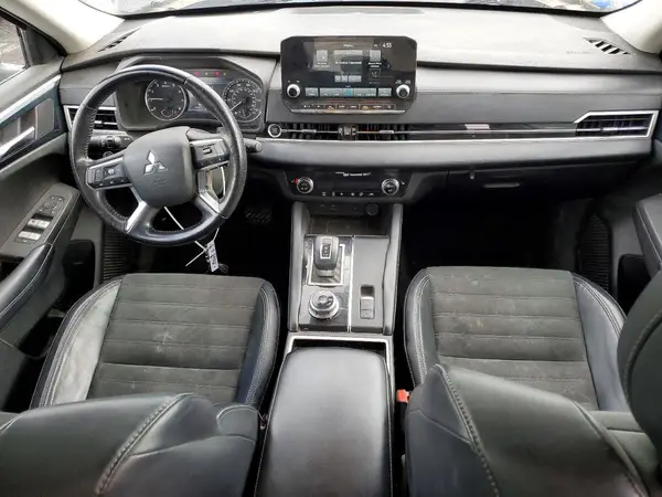 JA4J3UA88NZ046597 2022 MITSUBISHI OUTLANDER - Image 8