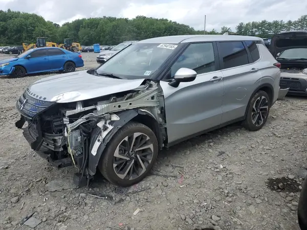JA4J3UA88NZ087439 2022 MITSUBISHI OUTLANDER - Image 1