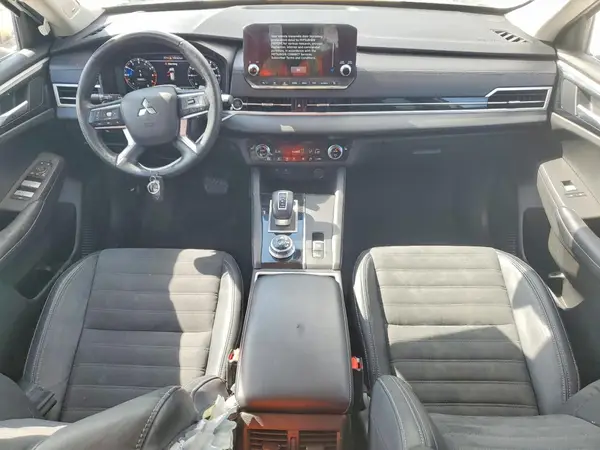JA4J3UA88PZ030743 2023 MITSUBISHI OUTLANDER - Image 8