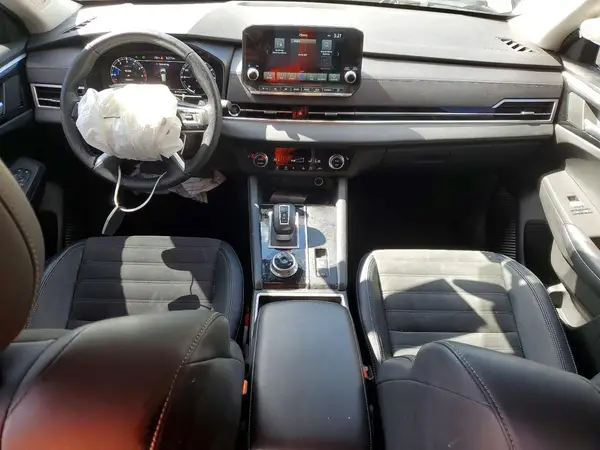 JA4J3UA88PZ060678 2023 MITSUBISHI OUTLANDER - Image 8