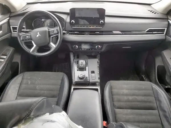 JA4J3UA89NZ086414 2022 MITSUBISHI OUTLANDER - Image 8