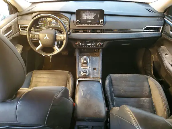 JA4J3UA89PZ025874 2023 MITSUBISHI OUTLANDER - Image 8
