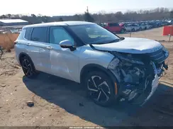 JA4J3UA8XNZ011303 2022 MITSUBISHI OUTLANDER