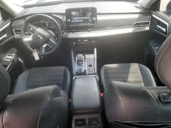 JA4J3UA8XPZ036950 2023 MITSUBISHI OUTLANDER - Image 8